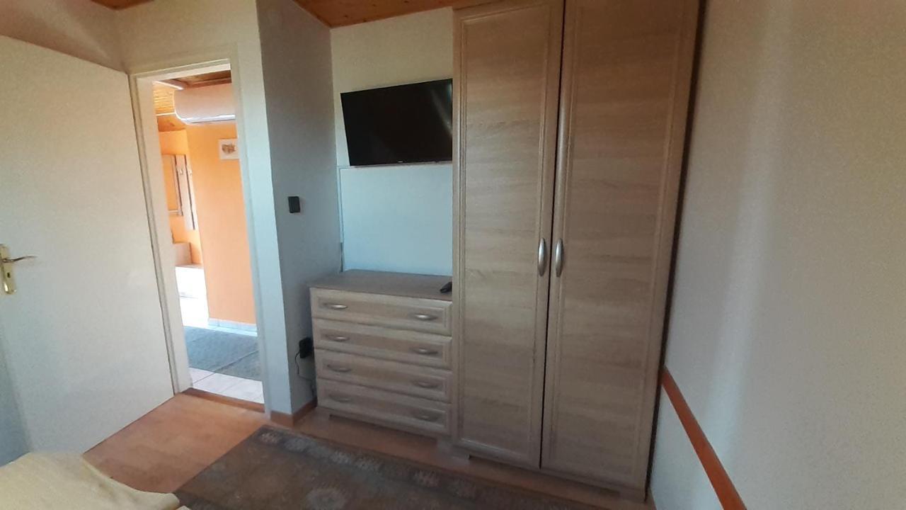 Patri Apartmanhaz Keszthely Extérieur photo