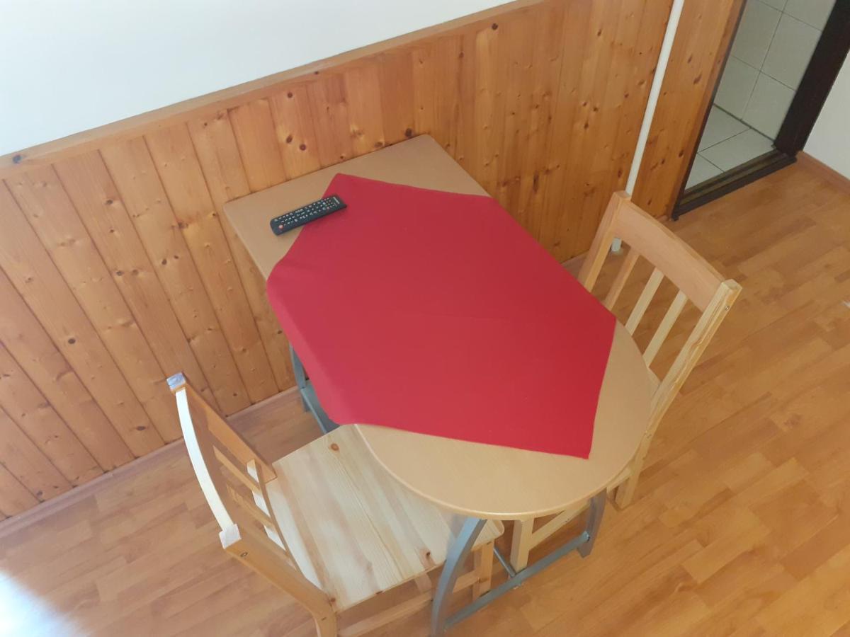 Patri Apartmanhaz Keszthely Extérieur photo