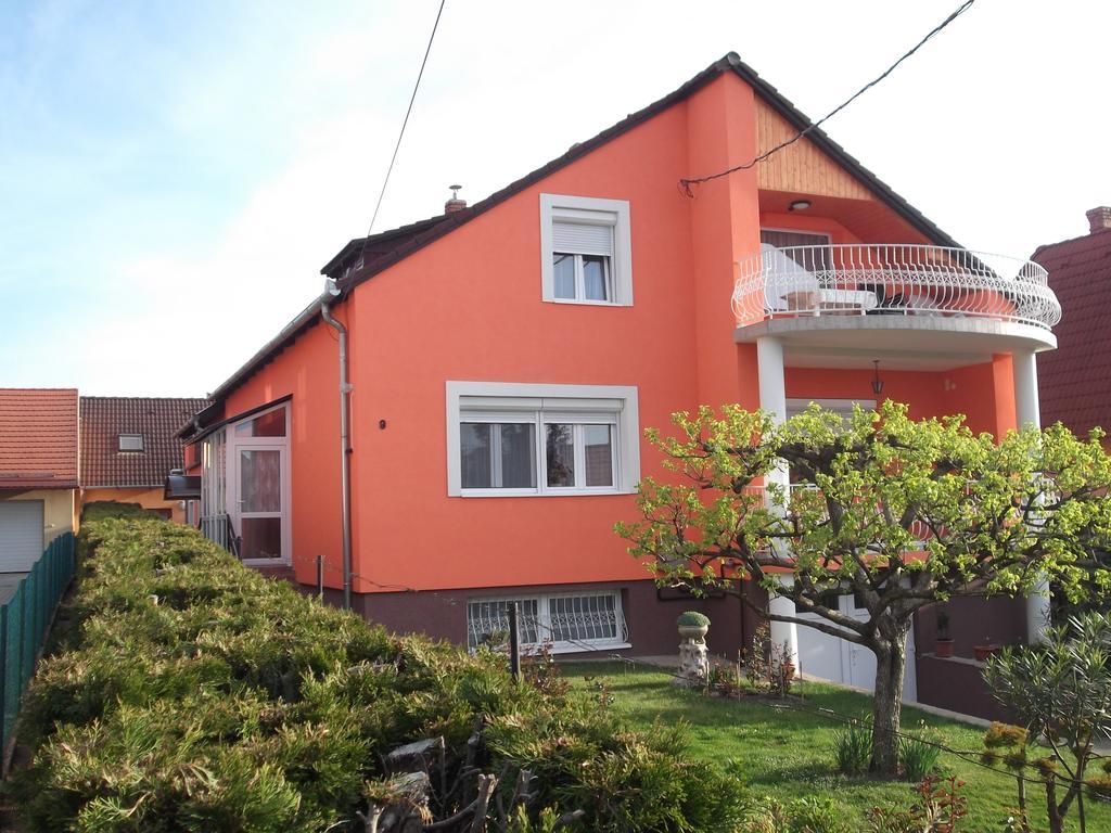 Patri Apartmanhaz Keszthely Extérieur photo